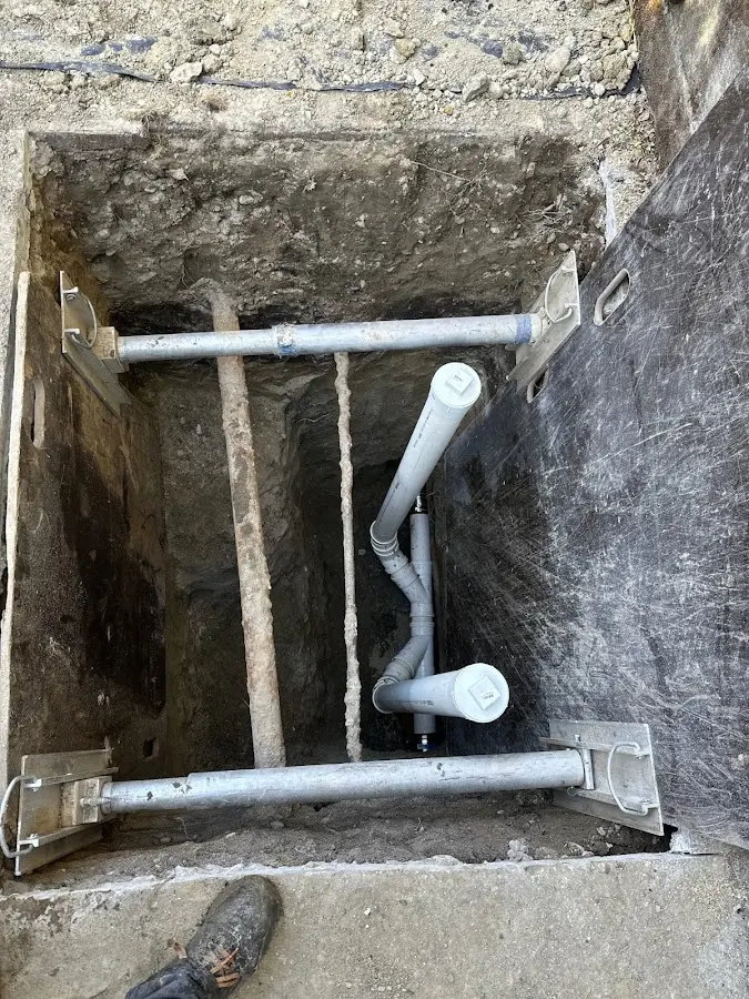 Experienced plumber completing Gas Line Repair work in Ashland